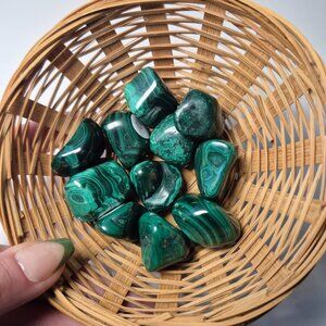 MALACHITE Tumblestones "The Cloak of Invisibility"